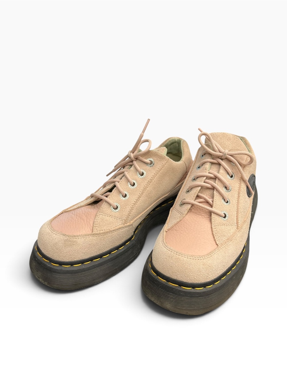 Dr. Martens Women's Buzz 5-Eye Powder Pink Suede Leather Casual Shoe size 10